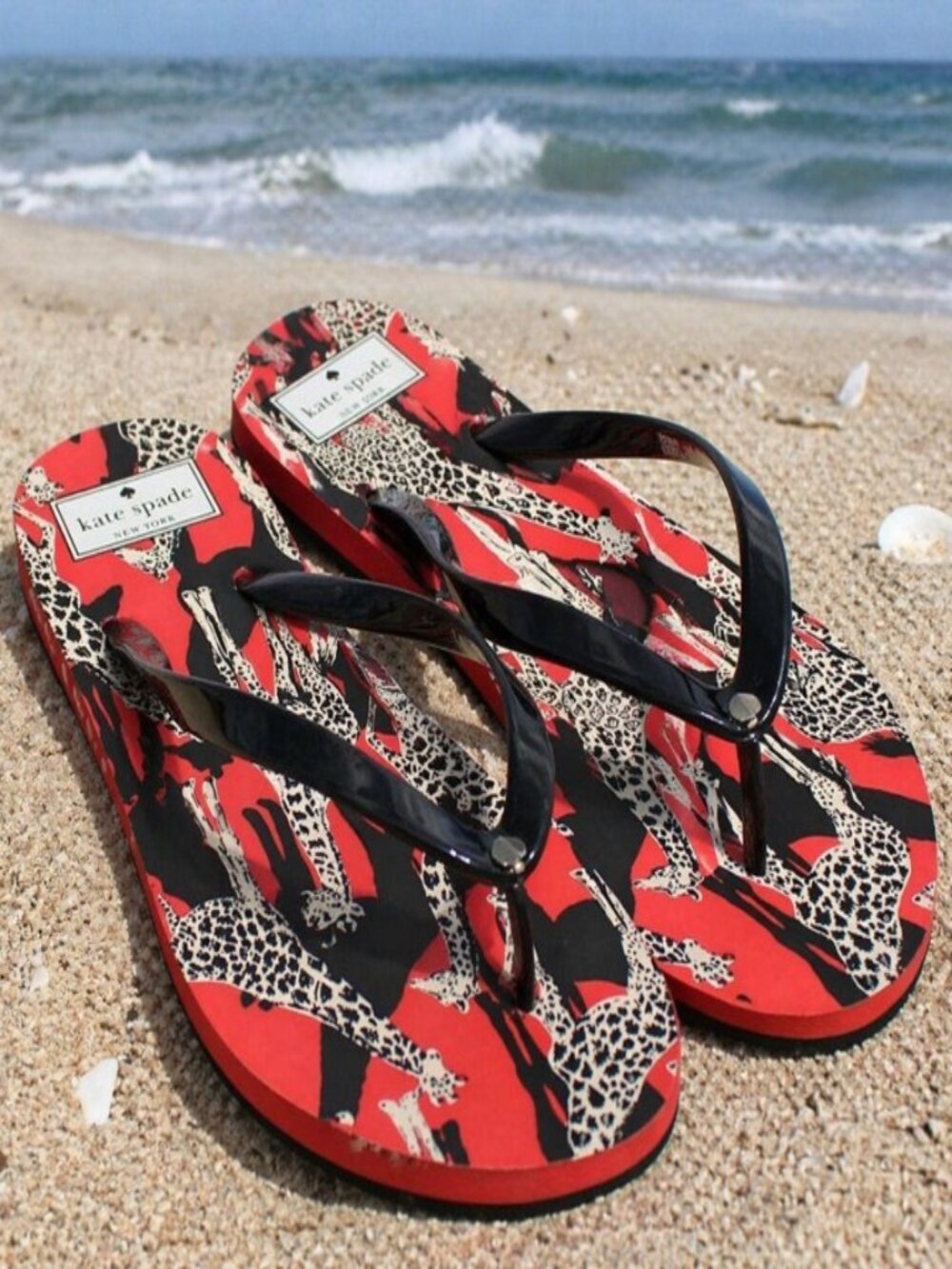 Kate Spade Flip Flop Sandals Women’s Size 7B Red Leopard Print Black Strap NWOT